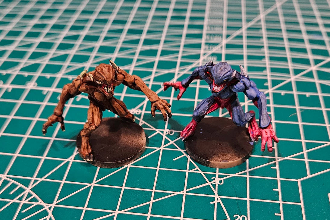 I've started painting minis! by ValhaHazred on DeviantArt