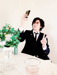 Jumin Han: Selfie