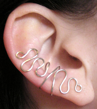 Full Squiggle Ear Cuff