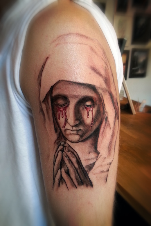 Mary - tears of blood by Nis-Staack on DeviantArt Mary - tears of blood by Nis-Staack on DeviantArt