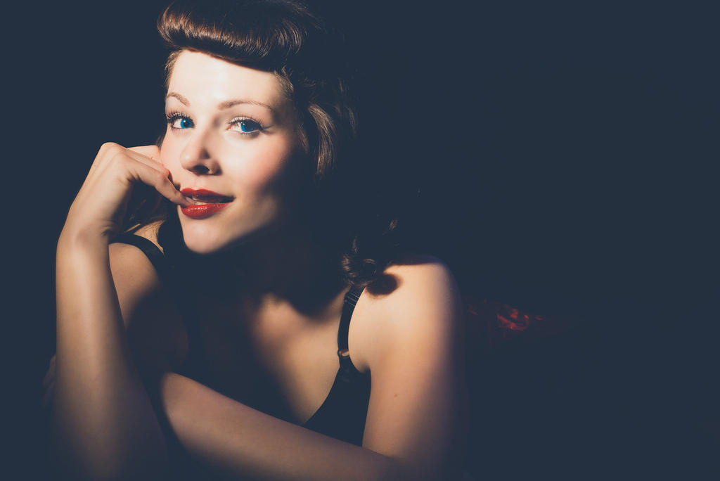 Pin up Beauty by Gryz