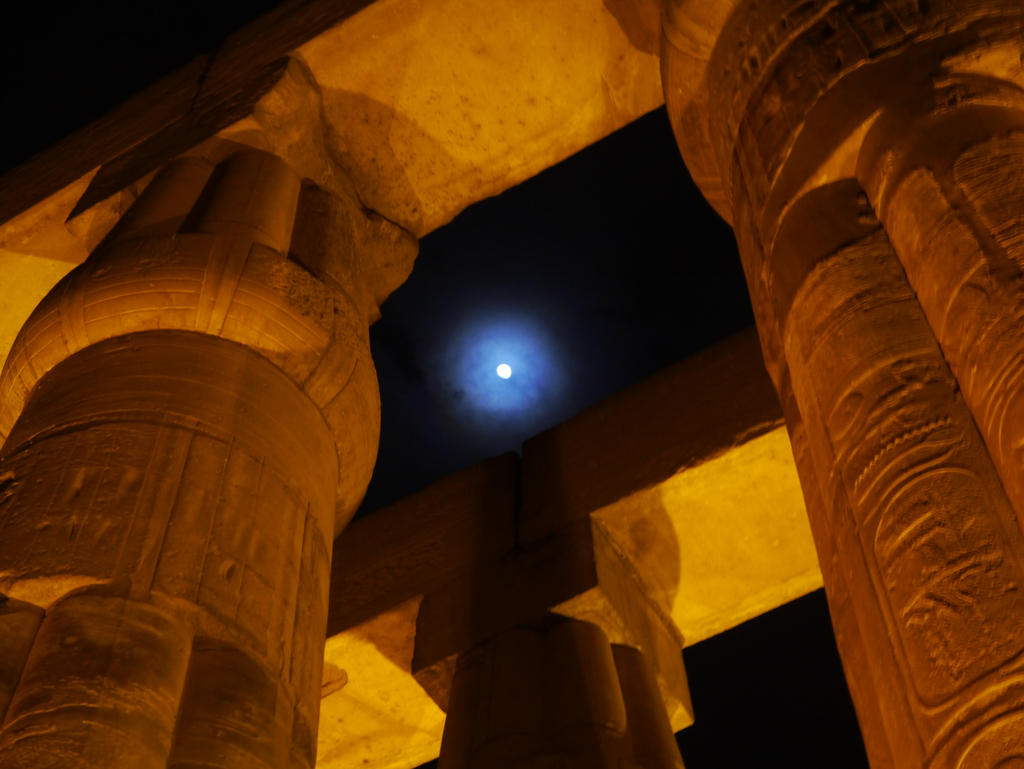 Creepy Moon over Luxor Temple!