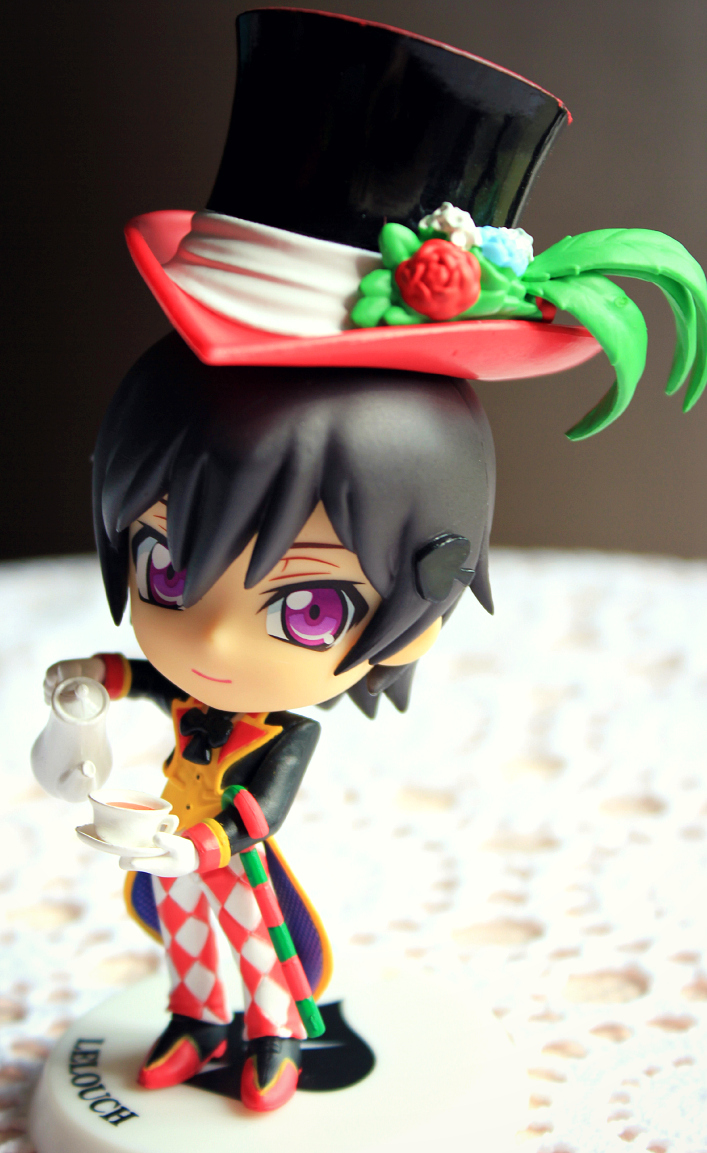 Lelouch as the mad hatter from code geass