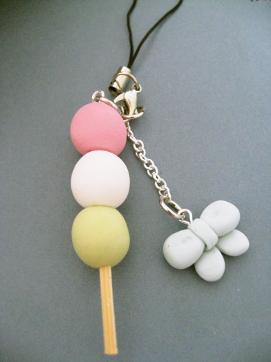 Dango and Bow Phone Charm