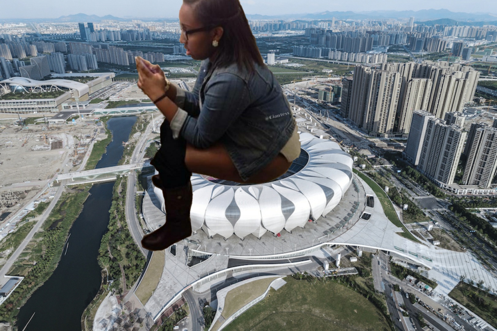 Giantess Needs A Toilet by GiantessAssWipe on DeviantArt