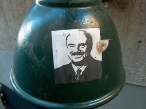 Dr Phil on a Lamp