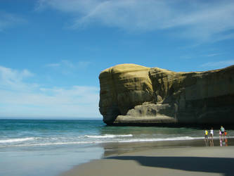 Tunnel Beach