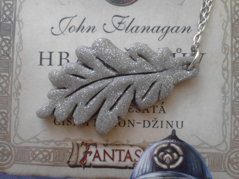 Rangers Apprentice Necklace - oak leaf