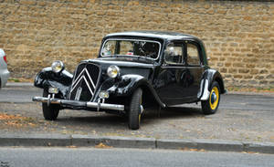 Citroen traction.