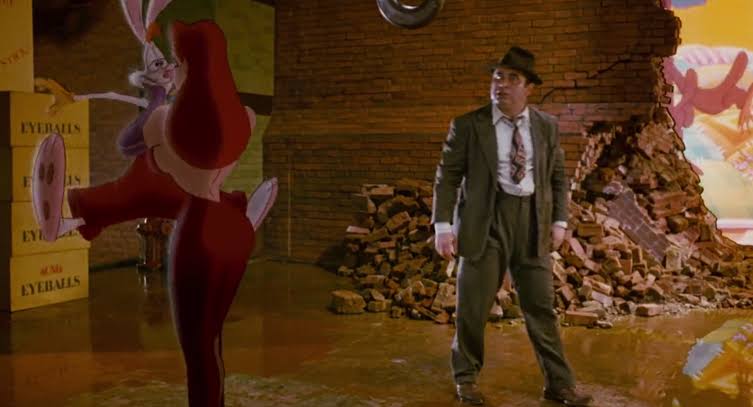 Jessica Rabbit kissing her husband Roger by Marceloluie on DeviantArt