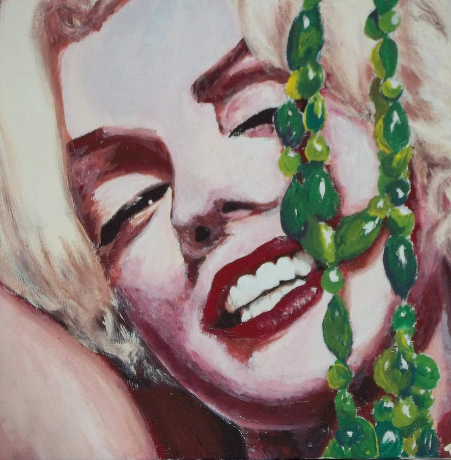 Marilyn w/Beads