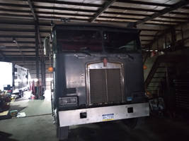 Kenworth k100e cab over engine semi truck