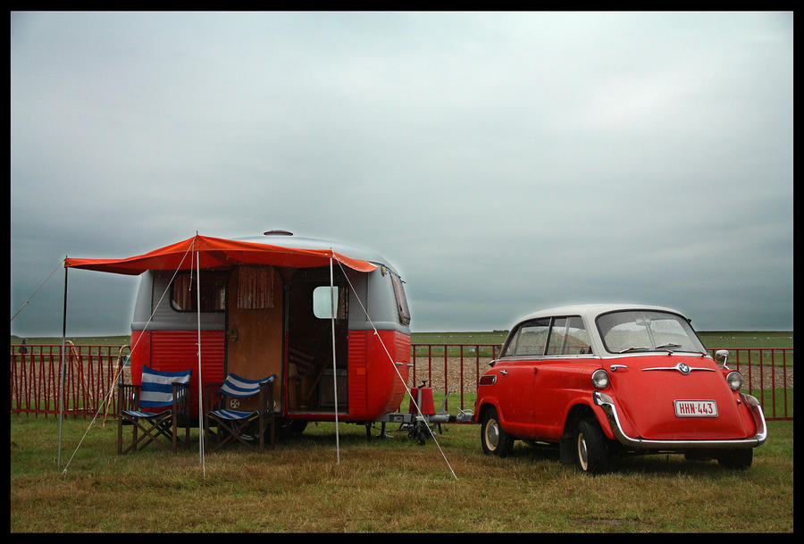 Red Caravan red caravan by Anbec on DeviantArt