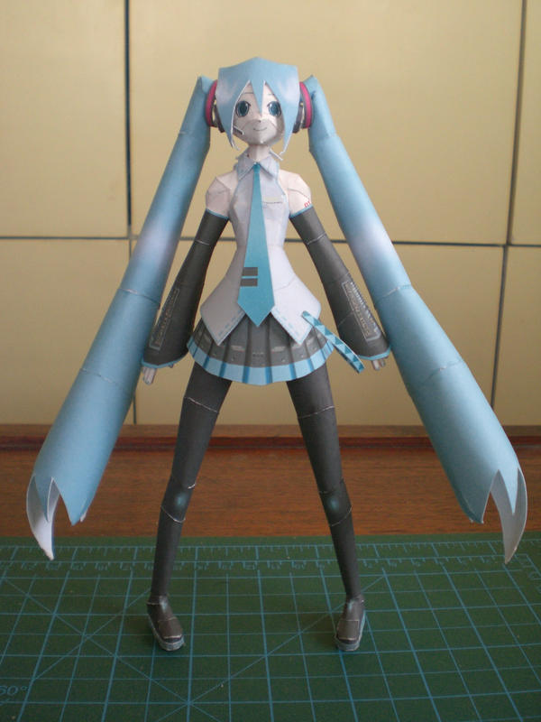 Hatsune Miku by silencer017 on DeviantArt