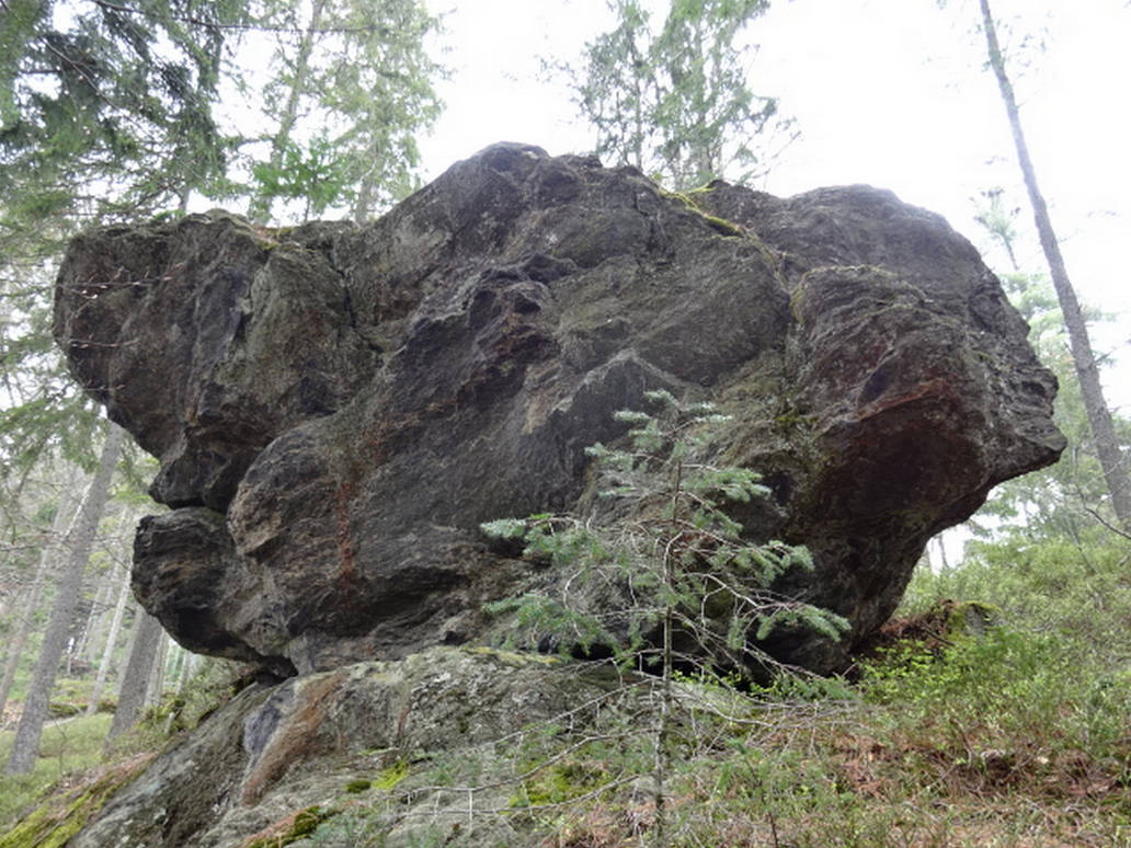 Two Face Rock by Pit7 on DeviantArt
