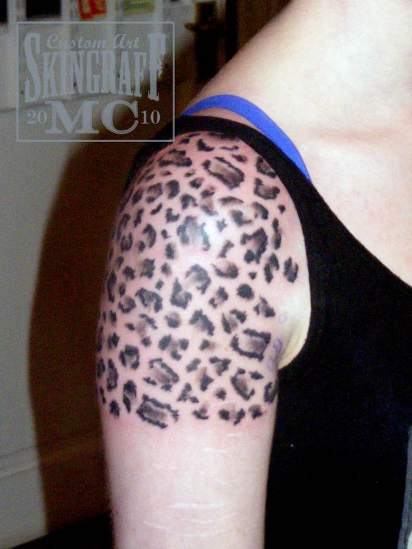 Leopard Print Black and Grey