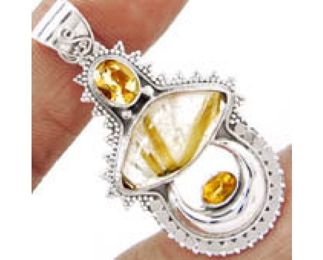 Unique 925 sterling silver Golden Rutile Pendant