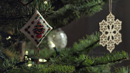 Week 50 - Decorating the Christmas Tree
