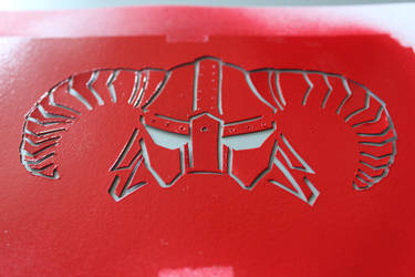 Dovahkiin's iron helmet - stencil view 2