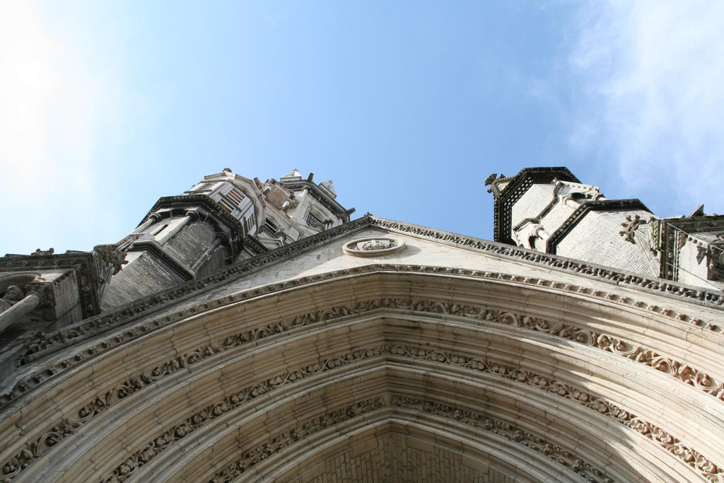 Lille '4 _ To the sky by Owps