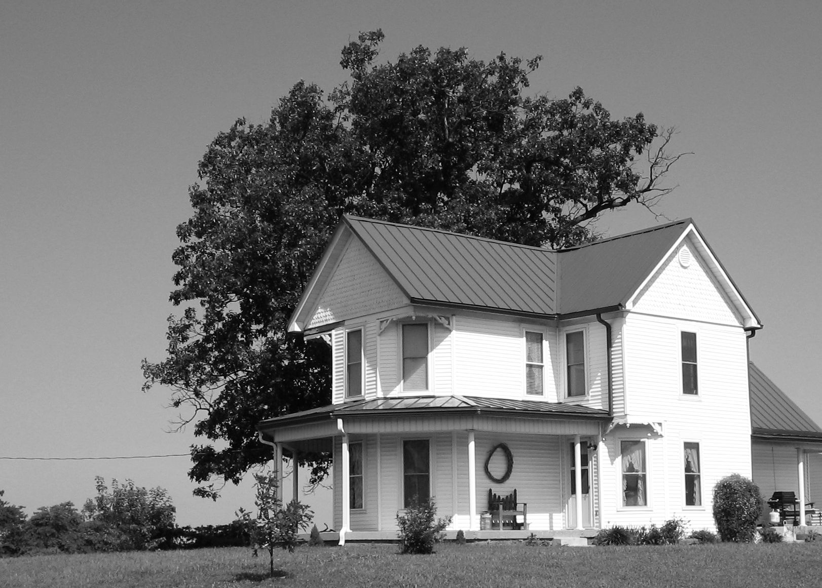 Farm House Black And White By Uncledave On Deviantart Farm House Black And White By Uncledave On Deviantart