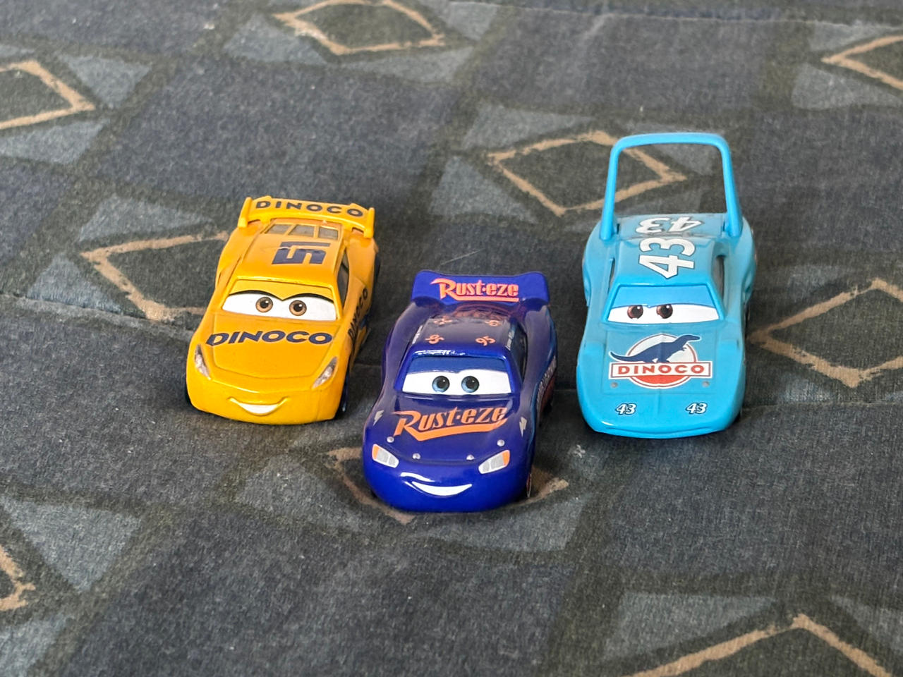 Team Dinoco and Rust-Eze Racing Together by TotalDramaGuy95 on DeviantArt