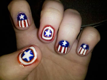 Captain America Nail Art