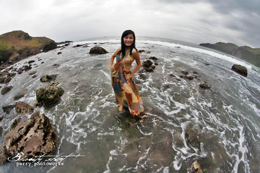 Indah Mey Beauty And The Beach