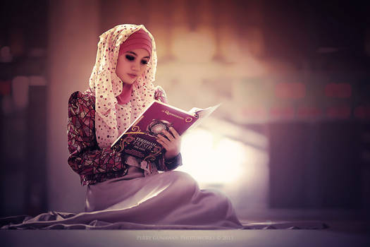 Hijab Al-Mar'ah Al-Muslimah Minal Kitab Was Sunnah