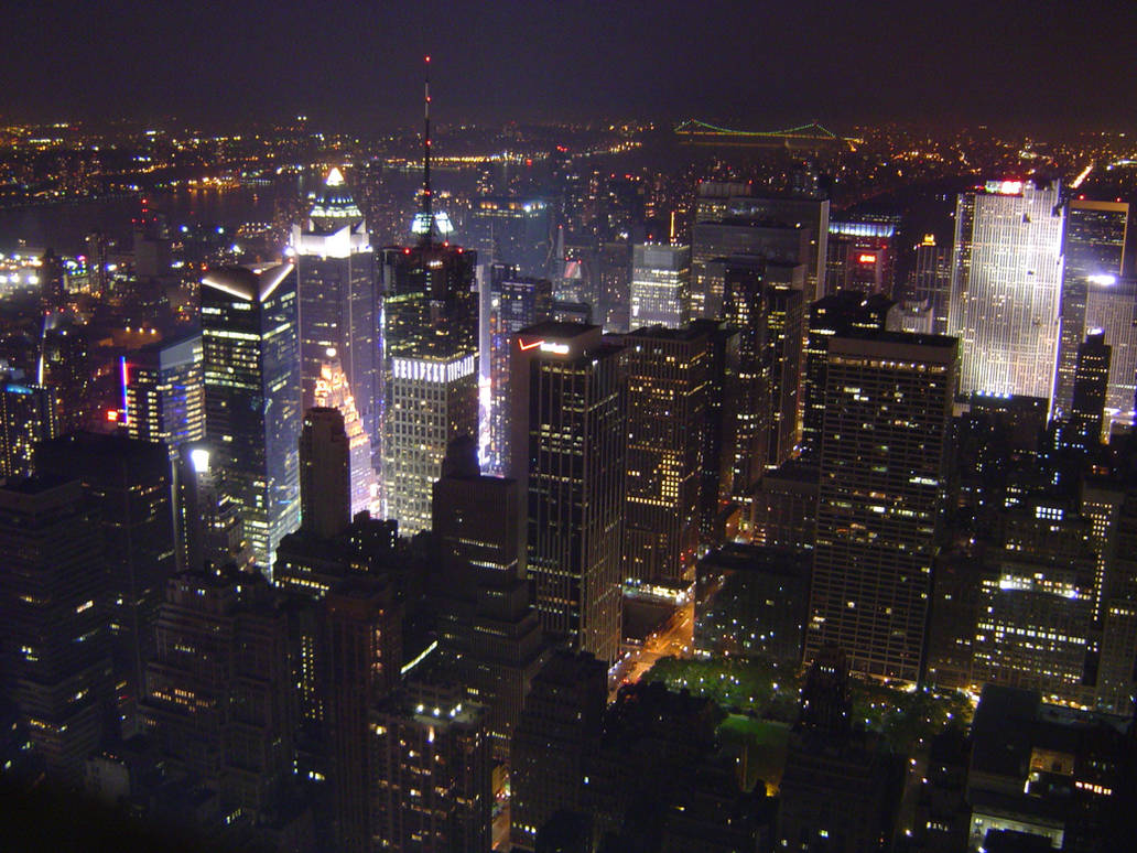 New York At Night by minniemae