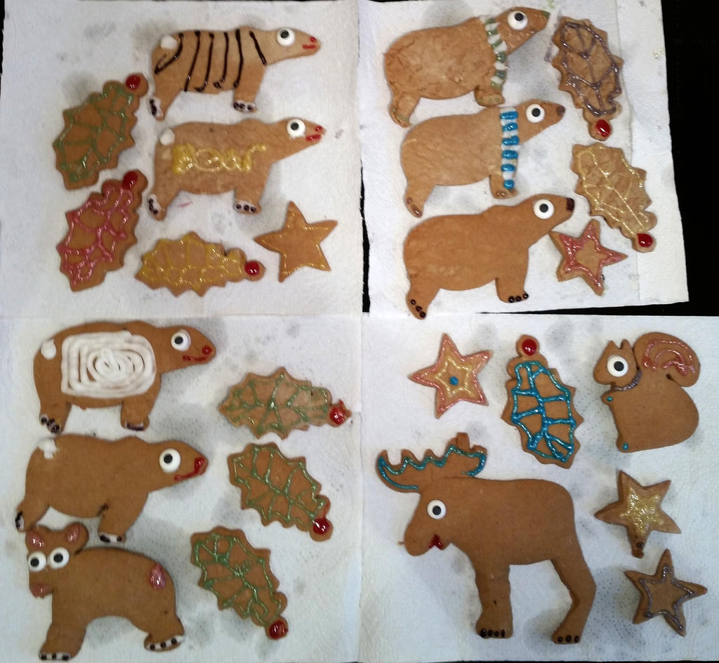 Gingerbread decorating