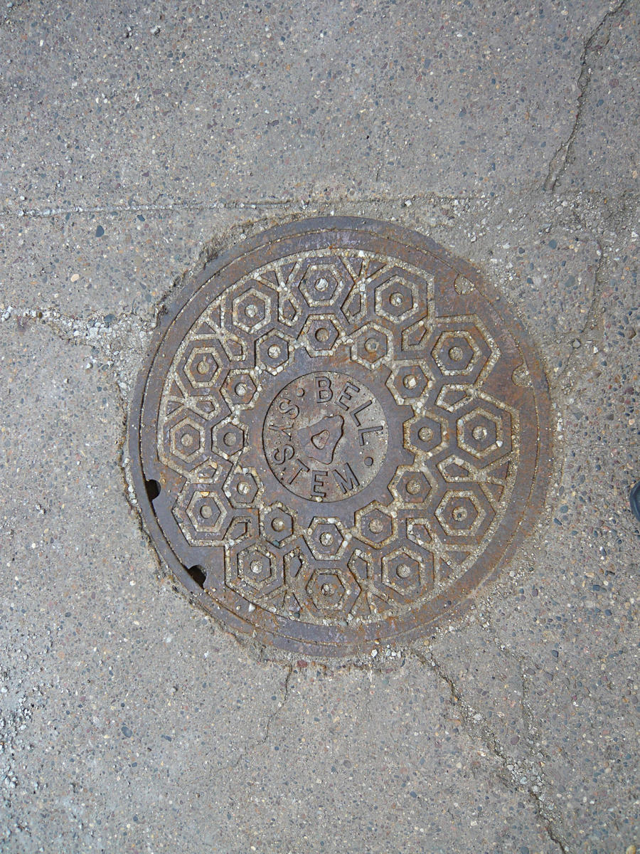 Manhole cover BELL SYSTEM