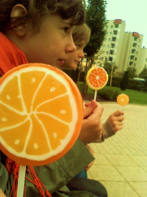 orange lolipop