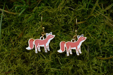 Happy Fox Earrings by FeynaSkydancer