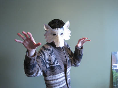 The 15-Minute Wolf Mask