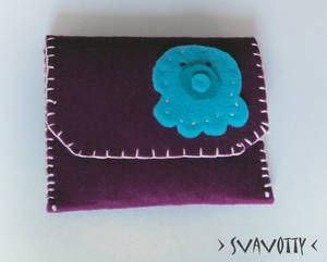 wallet with jellyfish