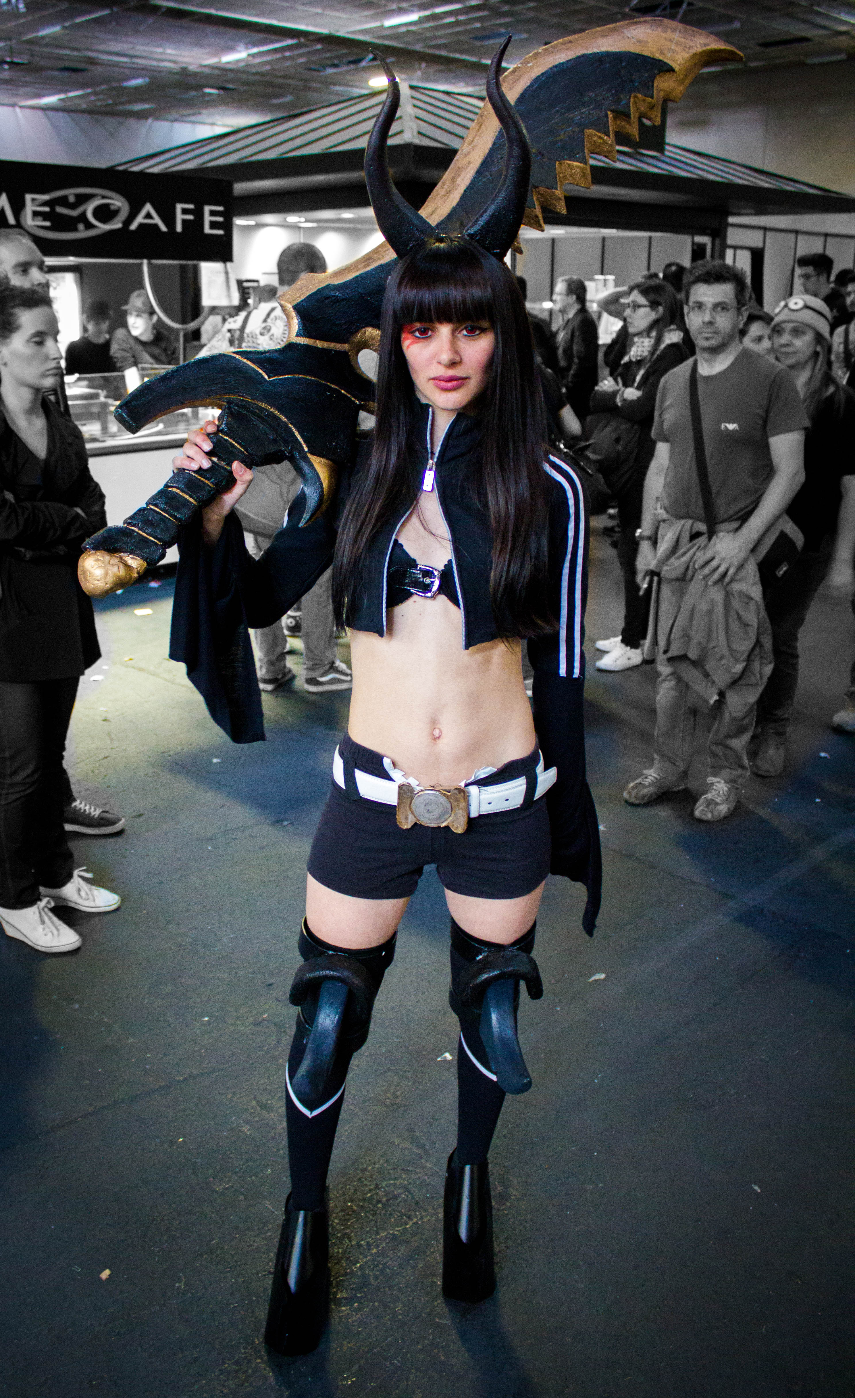 Gold Saw - Black Rock Shooter.