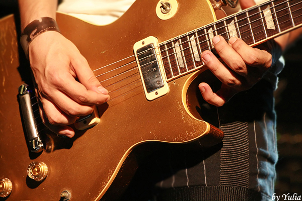 hands of genius by fotoinsan