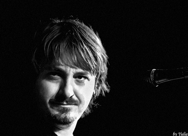 Burak Guven by fotoinsan