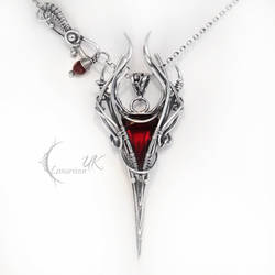 NINFARTILH - silver , red quartz and garnet