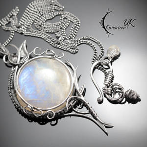 XETHERNIS - silver and moonstone