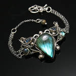 LIVIENTIEER - silver , labradorite by LUNARIEEN