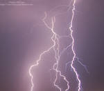 Close-up lightning by martzianu