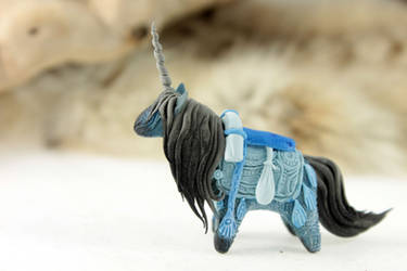 Blue pack unicorn