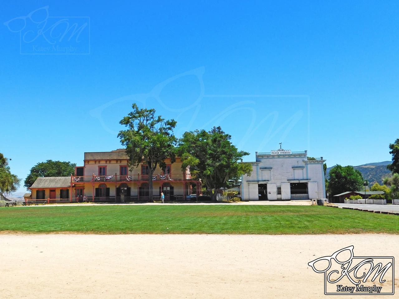 Zanetta House and Plaza Stables