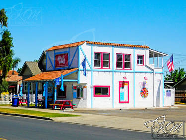 Pelican's SnoBalls Kingsburg