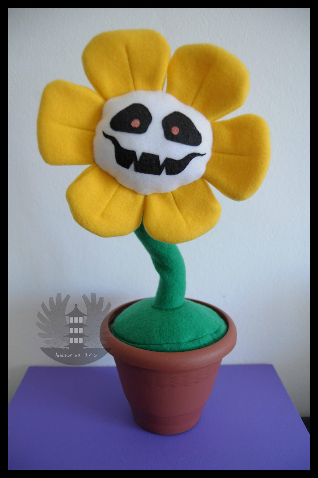Creator of the original Dancing Flowey plush from 2016 is dissapointed  Fangamer used their idea without permission. : r/Undertale