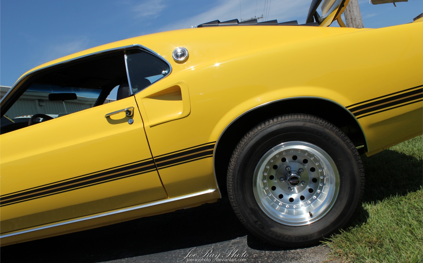 Badass '69 Mach 1 - Sideshot