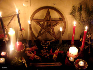 yule altar