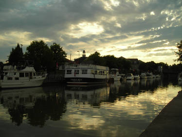 evening boats on the canal